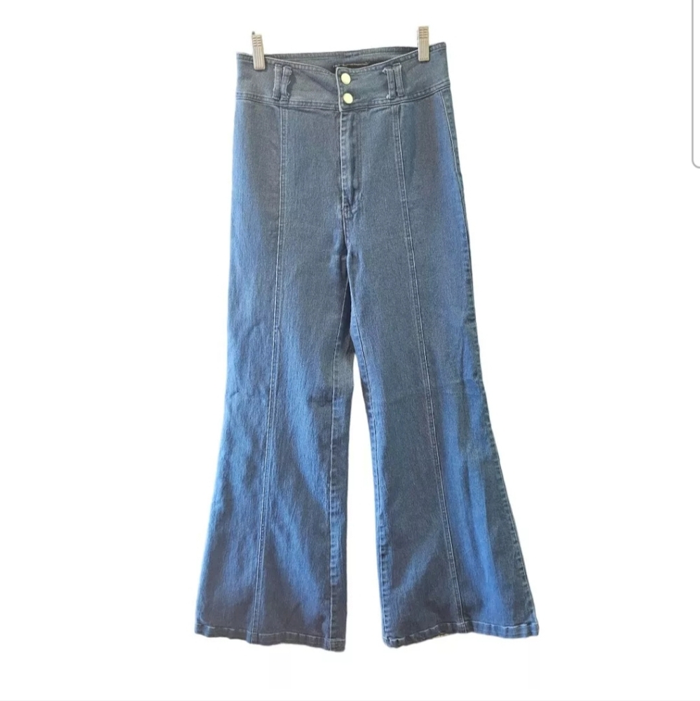 Flying Tomato Jeans. Size Large.